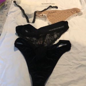 4 vintage Victoria’s secret thongs